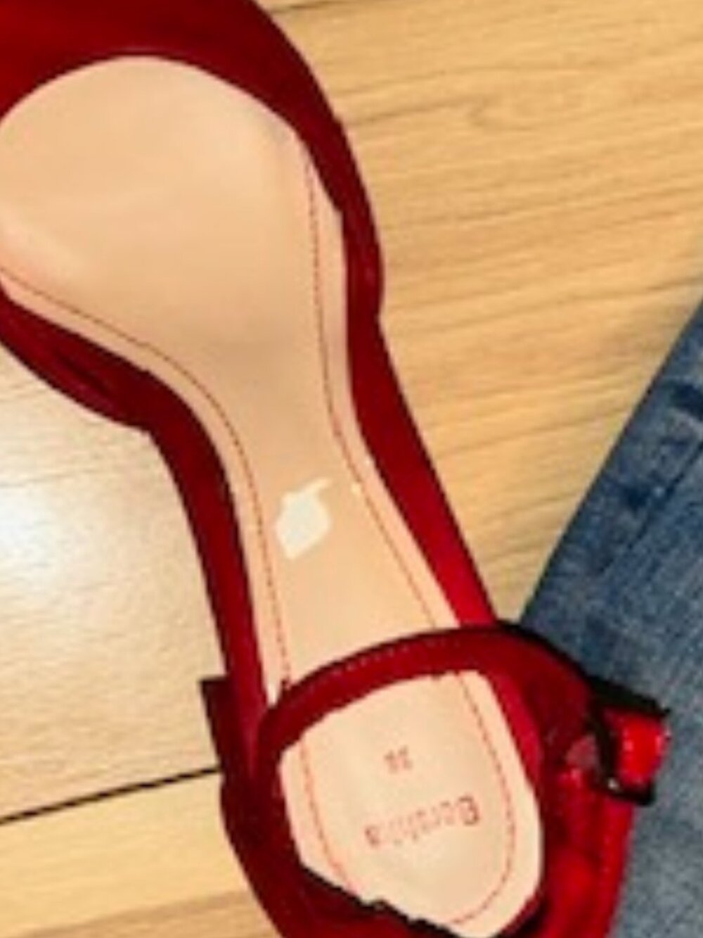 Bershka red heels casual dress shoes european size 38 = 7.5 71/2 - Picture 5 of 6